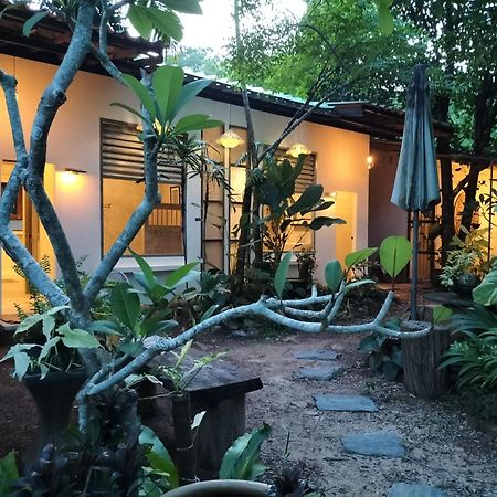 Baan Hotelier Resort Trat Esterno foto